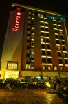 Ramada Addis, Addis Ababa Hotel dekat St. George's Cathedral