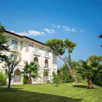 特基羅瓦古拉爾尊貴飯店 Hotel Exterior