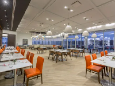 The Summit Hotel Hotels in Cincinnati