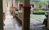 Deka Homestay Hotels in Cakranegara
