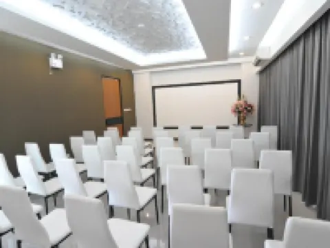 โรงแรมเดอะ ศิลา ศรีราชา โรงแรมในเทศบาลนครแหลมฉบัง