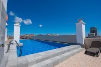 Hotel Concorde - Rooftop Pools