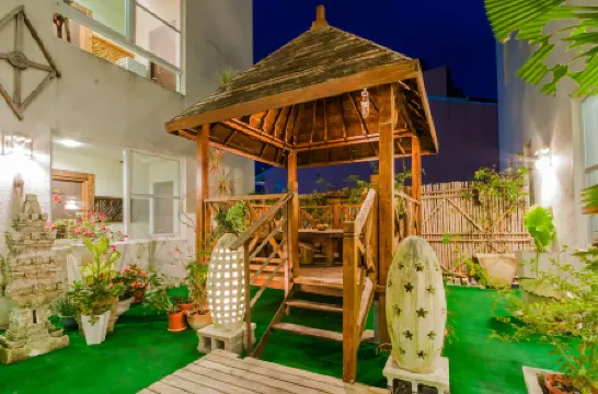 Seasons Bali Fashion Inns