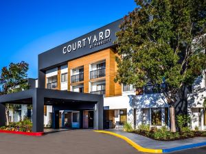 Courtyard Livermore