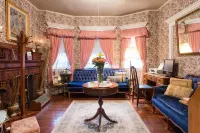 The Coolidge Corner Guest House: A Brookline Bed and Breakfast Hoteles en Brookline