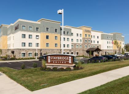 Staybridge Suites Newark - Fremont