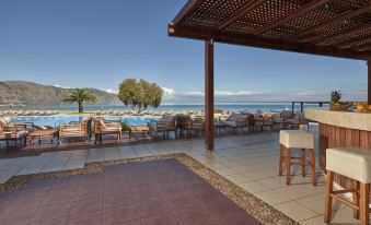 Pilot Beach Resort
