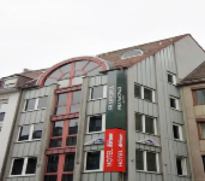 大道酒店 鄰近Deutsches Museum Nürnberg - Das Zukunftsmuseum的酒店