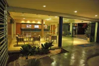 Bernal Hotel Econômico Hôtels à : Ituiutaba