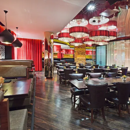 Crowne Plaza DALLAS DOWNTOWN by IHG