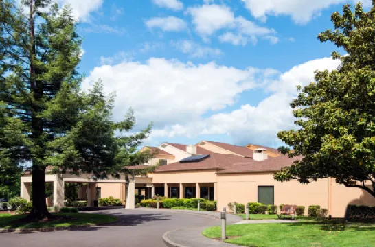 波特蘭比弗頓萬怡酒店