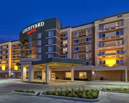 Courtyard Westbury Long Island Hotels in North Hempstead