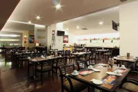 節日飯店快捷 杜蘭戈 - 早餐
