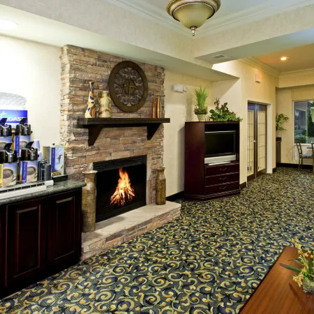 Holiday Inn Express & Suites FRANKFORT by IHG