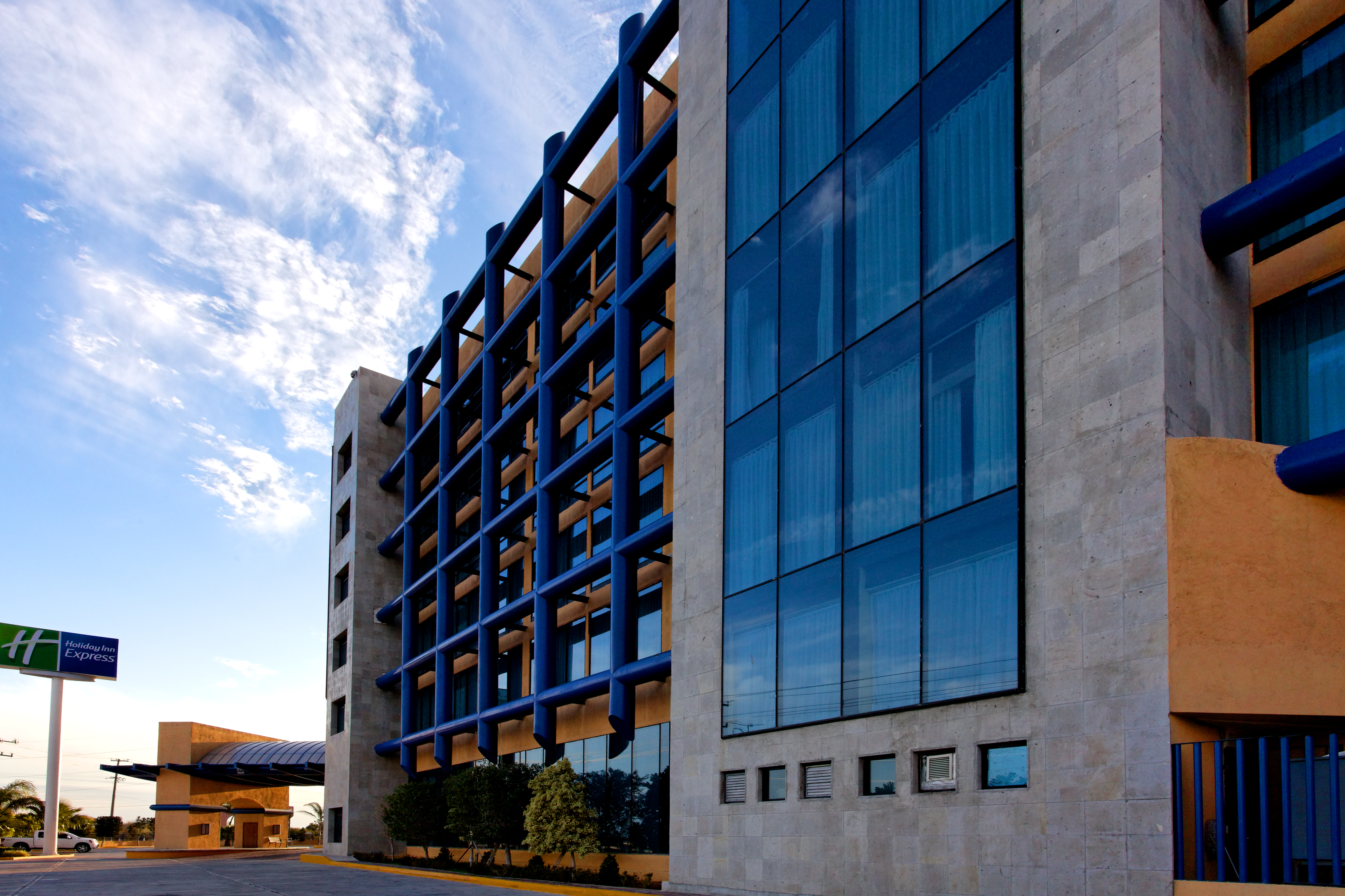 Holiday Inn Express Nuevo Laredo, an Ihg Hotel