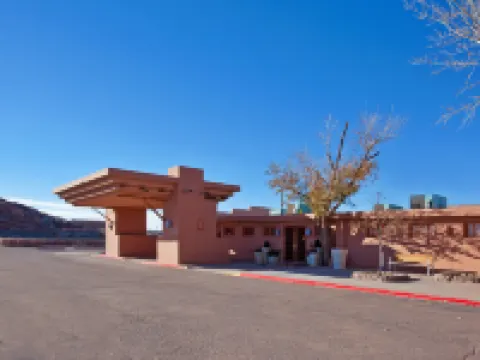 ホリデイ イン キャニオン デ シェリー by IHG アパッチのホテル