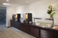 Holiday Inn Express BURNLEY M65, JCT.10 by IHG - breakfast