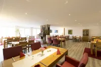 Waldhotel am Wittenheimer Forst Hotels in Apen