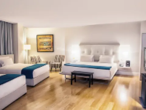 TRYP by Wyndham Cuenca Zahir Hoteles en Cuenca