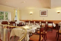 H+ ホテル スタード ヘルゾグ ウィドキント