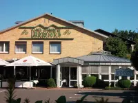 M&M Hotel - Seevetal Hotels near Kirche Ramelsloh