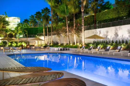 Irvine Marriott Hotels near City of Irvine