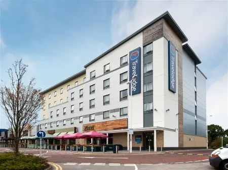 Travelodge Cheshire Oaks Отели в г. Эллесмер-Порт