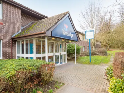 Travelodge Hotel - Chippenham Leigh Delamere M4 Eastbound Hotels in Chippenham