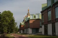 New Peterhof Hotel 페테르호프 궁전과 정원 주변 호텔