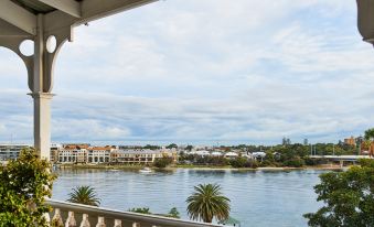 Tradewinds Hotel and Suites Fremantle