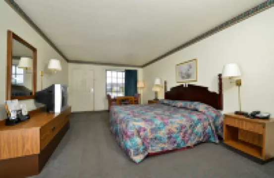 American Inn & Suites Russellville