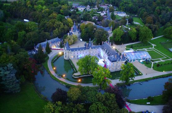 Chateau d'Esclimont - Housity
