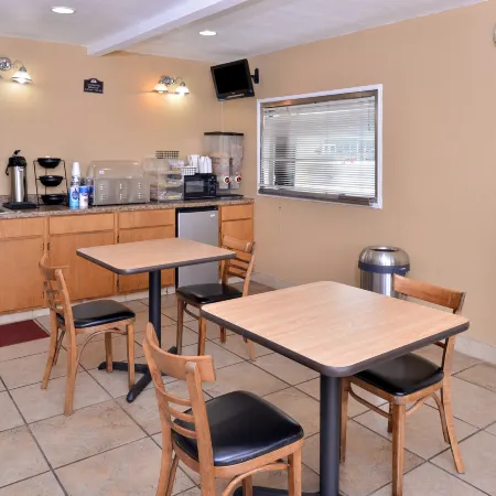 Americas Best Value Inn Schulenburg
