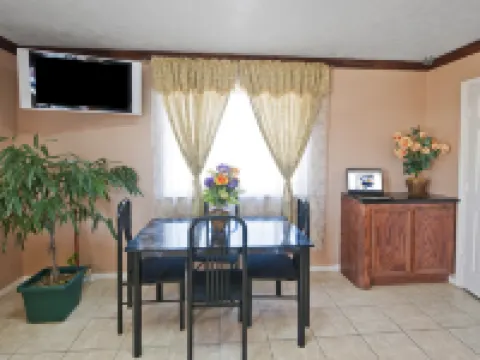 Americas Best Value Inn & Suites Hempstead Hotels in Waller County