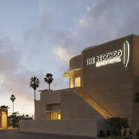 Redondo Beach Hotel, Tapestry Collection by Hilton