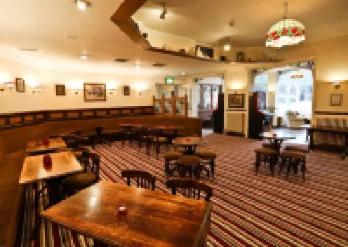 스테이션 호텔 더들리