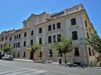 تمارك هوتل فاتيكانو Hotels near تريونفالي