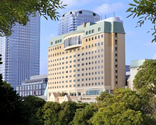 Hotel Francs Hotels near Toei Hero World