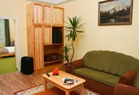 Manzard Panzio - Bed and Breakfasts