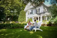 The Sydney, the Edgartown Collection