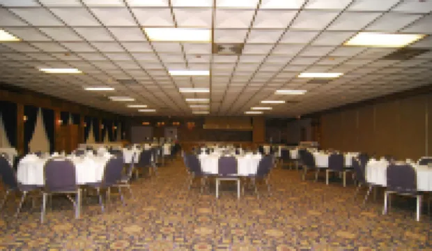 Crossroads Hotel & Event Center