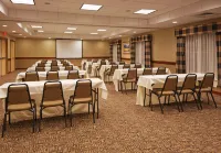 Holiday Inn Express & Suites TURLOCK-HWY 99 by IHG Hotels in Turlock