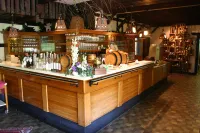 Akzent Hotel Zur Wasserburg - Hotel Garni Bed & Breakfast Hotels in Wildeshausen