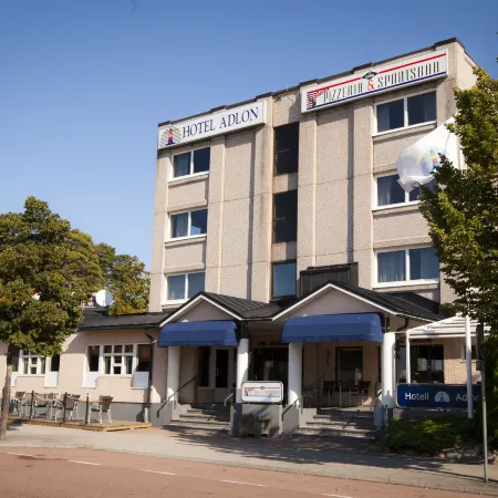 Hotel Adlon