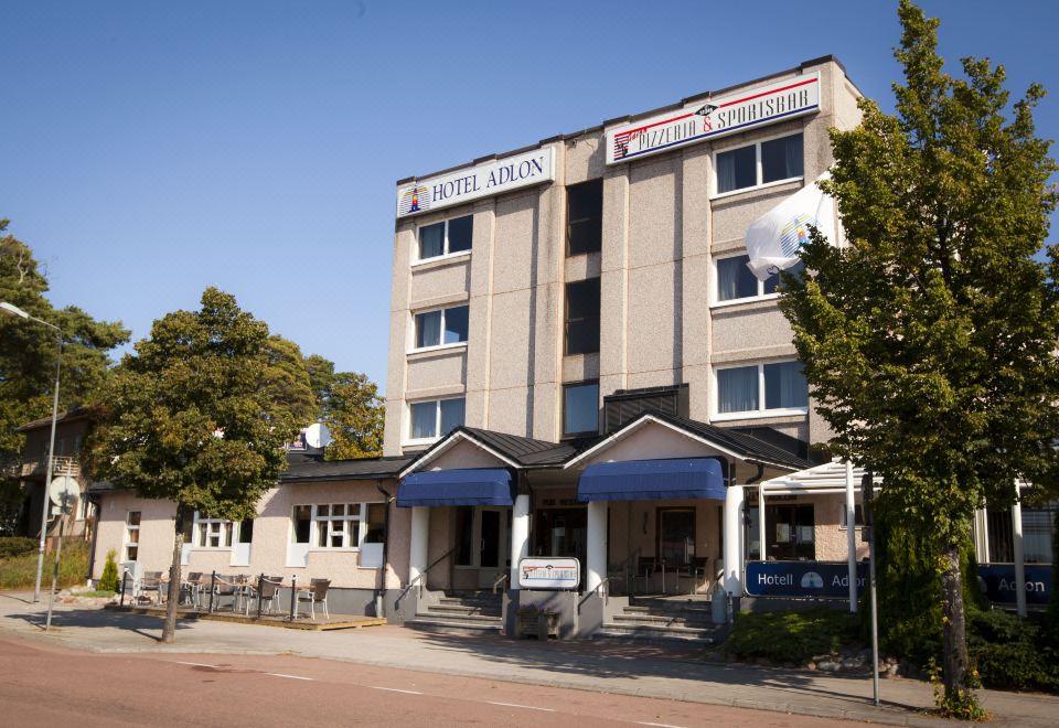 hotel overview picture