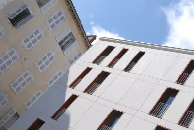 Temporesidence Cathedrale Hotels near Cathedral Sainte-Marie de Bayonne