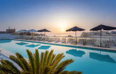 The George, Urban Boutique Hotel Hotels in San Ġiljan