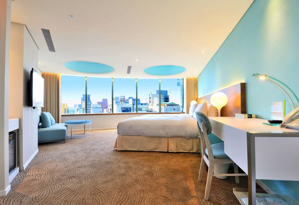 4. 그린 월드 호텔..