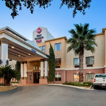 Best Western Plus Hill Country Suites