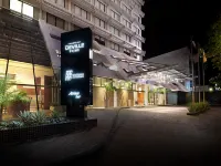 Hotel Deville Prime Cuiabá Отели в г. 